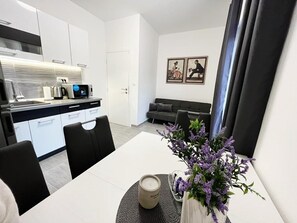 Apartment (A1) | Interior - Apartments Apartments -T & T (Okrug)