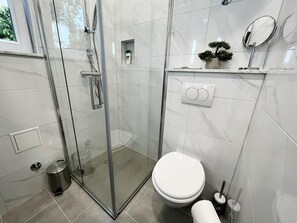 Apartment (A1) | Bathroom - Apartments Apartments -T & T (Okrug)
