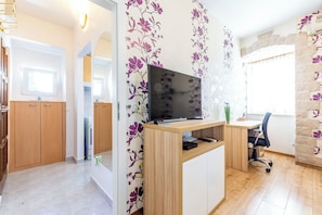 Apartment (A1)
