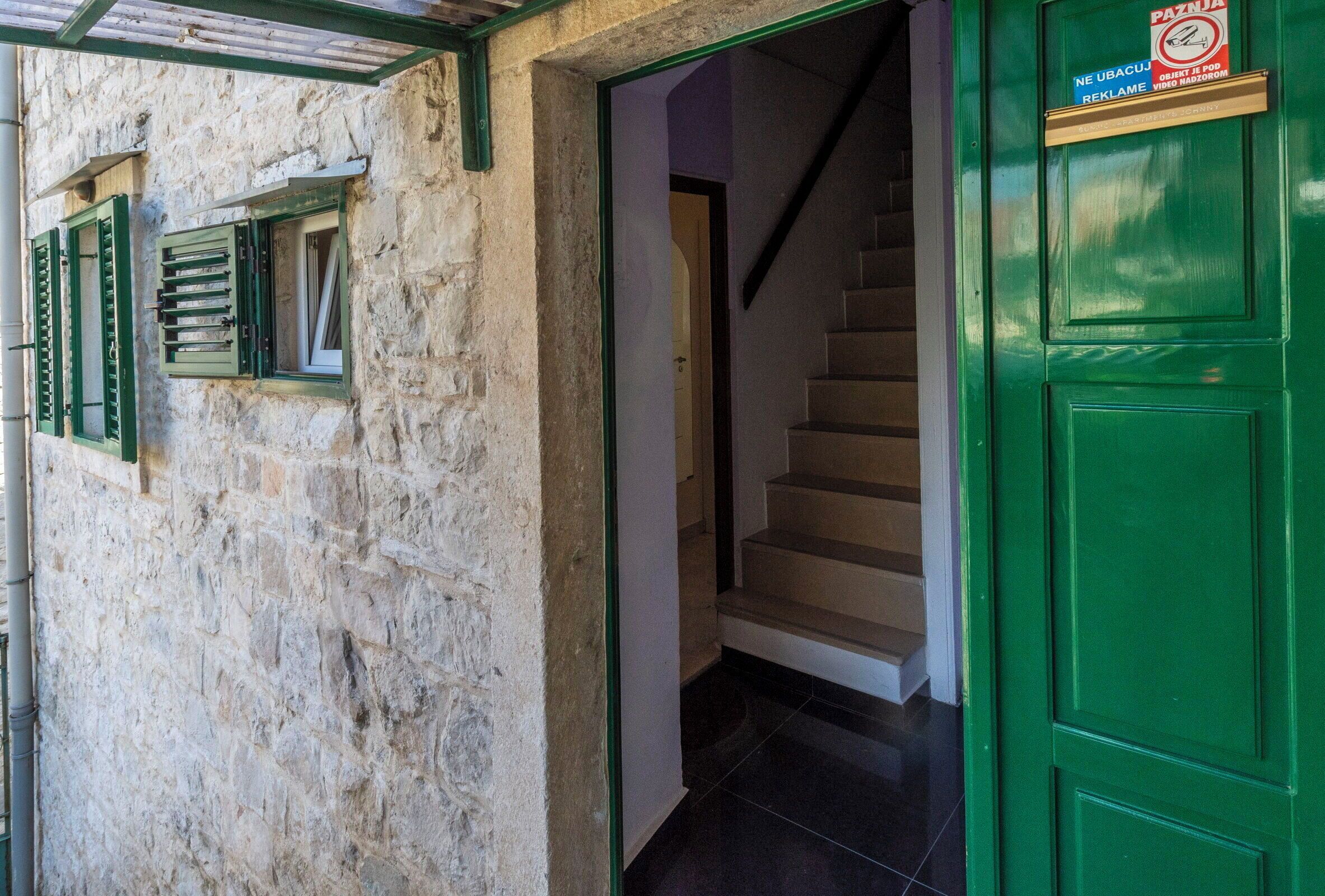 Apartment (A1) | Exterior detail