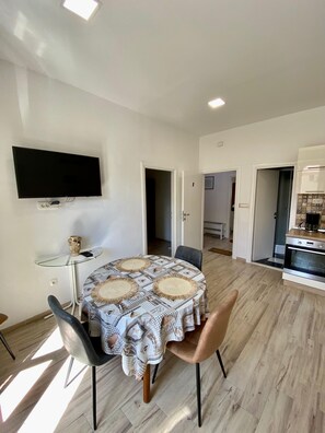 Appartement (A2) | Restauration