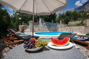 Apartment (A1) | In-room safe, iron/ironing board, free WiFi - Apartment Arte (Makarska)