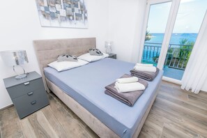 Apartment (A1) | Water view - Apartments Fenix (Primosten)