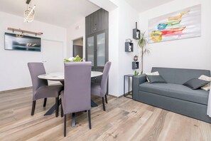 Apartment (A1) | Living room - Apartments Fenix (Primosten)