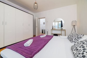 Apartamento (A1) | Ferros/tábuas de passar roupa, Wi-Fi de cortesia
