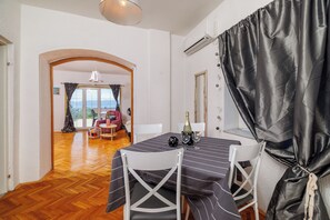Apartment (A1) | Wohnzimmer