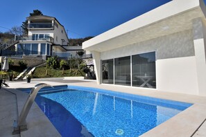 Outdoor pool - Apartments Lux With Pool (Matulji)