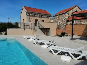 Outdoor pool - House Mande i Kate (Vrgorac)