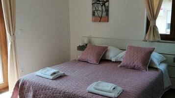 Ferienhaus | Zimmersafe, Bügeleisen/Bügelbrett, kostenloses WLAN