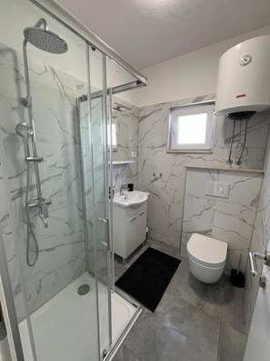 Apartment (A1) | Bathroom - Apartment Rosa (Supetar)
