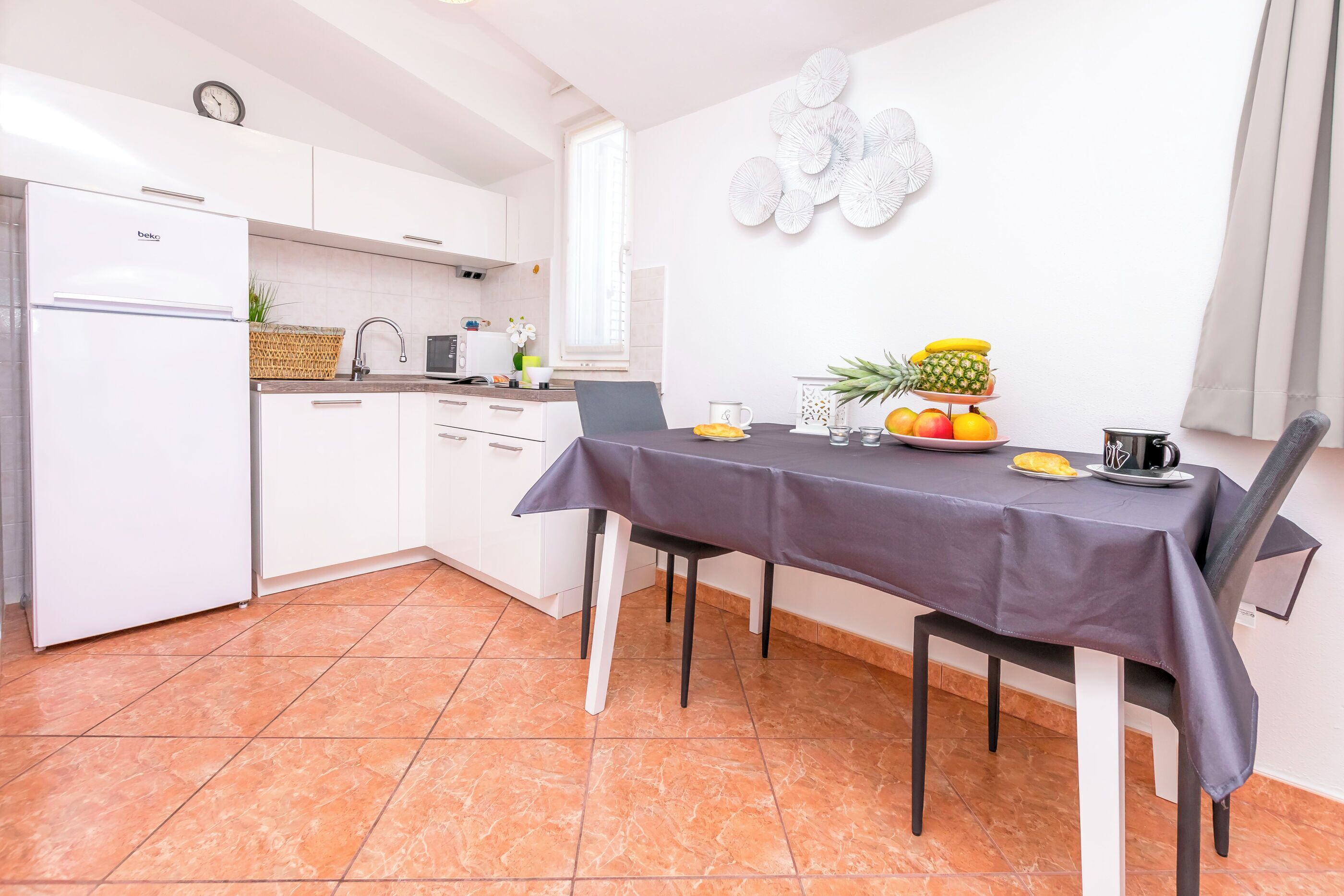 Apartment (A4) | Private kitchen | Fridge, microwave, stovetop, espresso maker