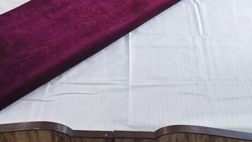 Standard Room, Smoking