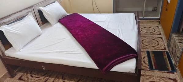 Habitación estándar, fumadores | Escritorio, espacio para trabajar con un portátil, wifi gratis