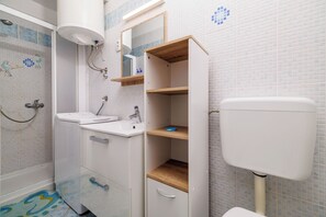 Apartment (A2) | Badezimmer