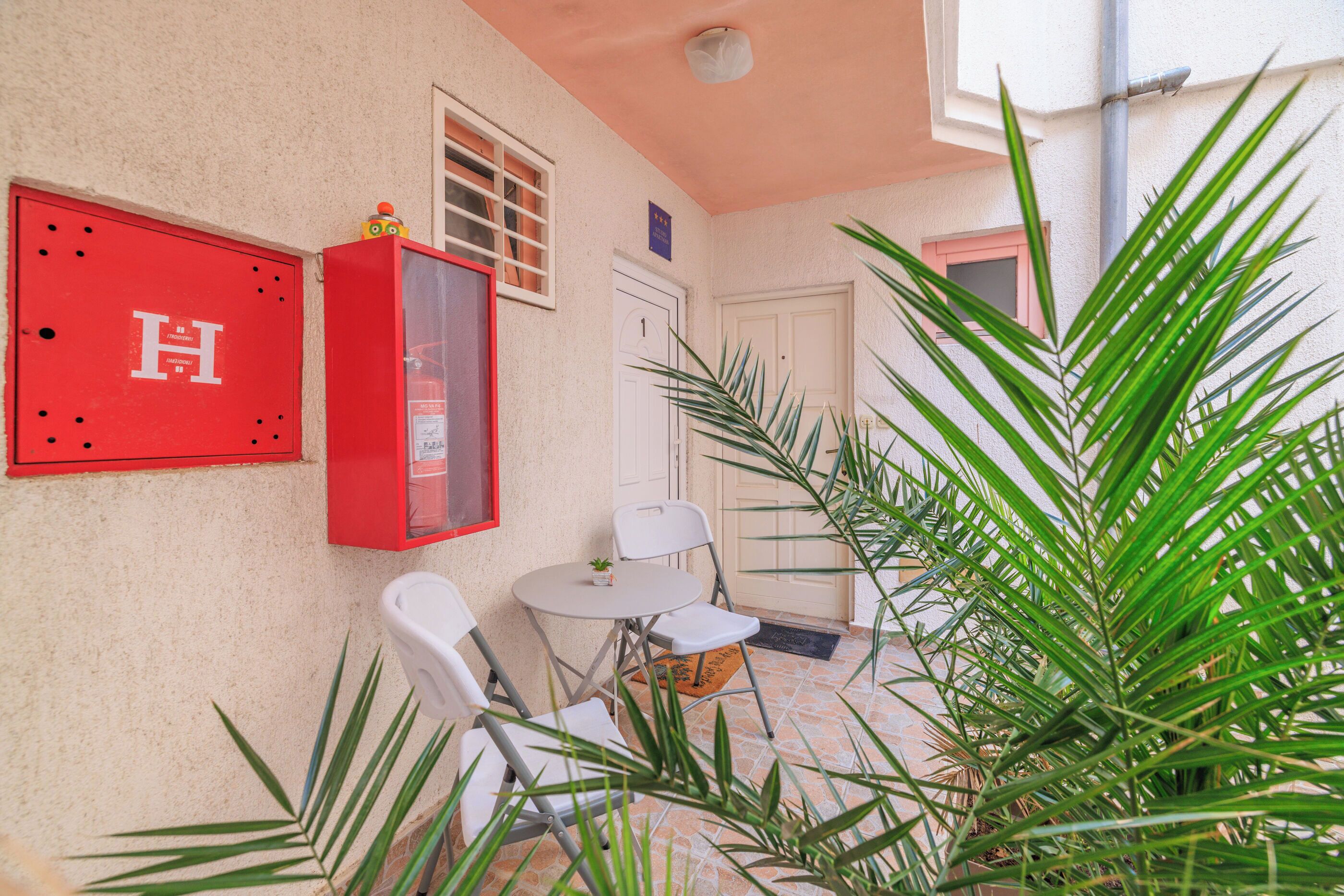 Studio (A1) | Terrace/patio