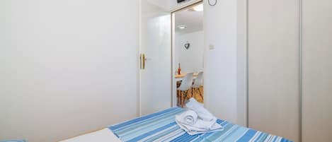 อพาร์ทเมนท์ (A2) | เตารีด/โต๊ะรีดผ้า, Wi-Fi ฟรี