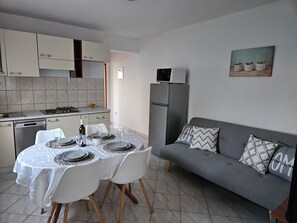 Apartment (A1) | Living room - Apartments Sea and Pine (Jelsa)