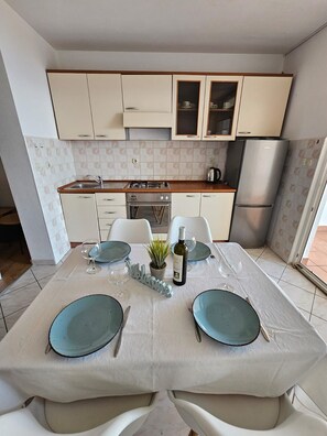 Apartemen (A2) | Dapur pribadi