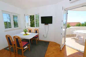 Dining - Apartments Vacation Jakisnica (Novalja)