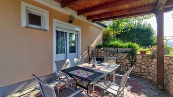 Apartment (A1) | Terrace/patio