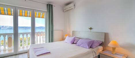 Apartment (A2) | Iron/ironing board, free WiFi