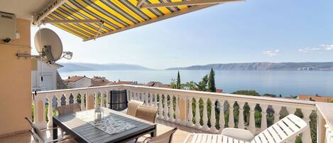 Apartment (A2) | Terrace/patio