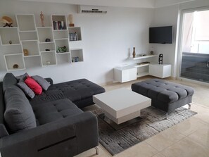 Apartment (A1) | Living room - Apartment Sara With Pool (Crikvenica)