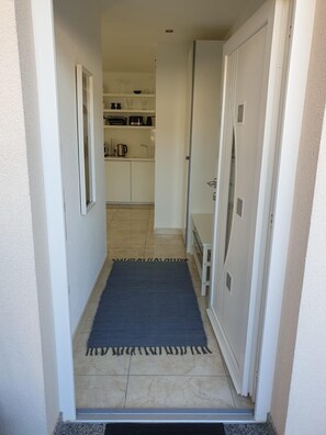Apartment (A1) | Hallway - Apartment Sara With Pool (Crikvenica)