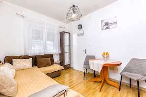 Living room - Apartment New (Supetar)