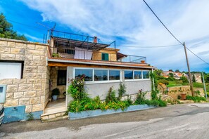 Building design - Apartment New (Supetar)