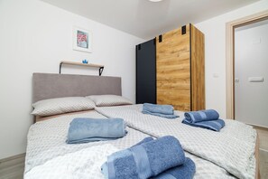 Maison | Fer et planche à repasser, Wi-Fi gratuit