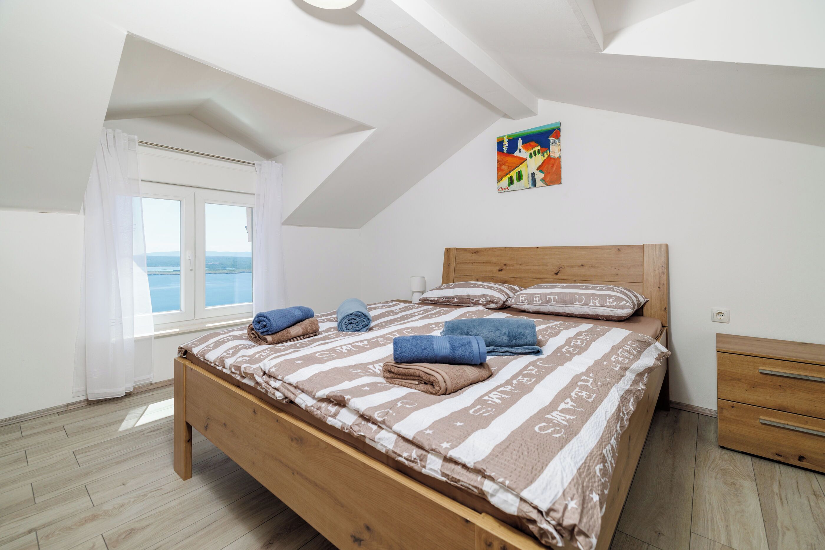 Casa | Ferros/tábuas de passar roupa, Wi-Fi de cortesia