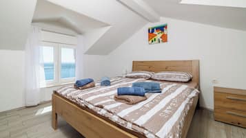 Casa | Ferros/tábuas de passar roupa, Wi-Fi de cortesia