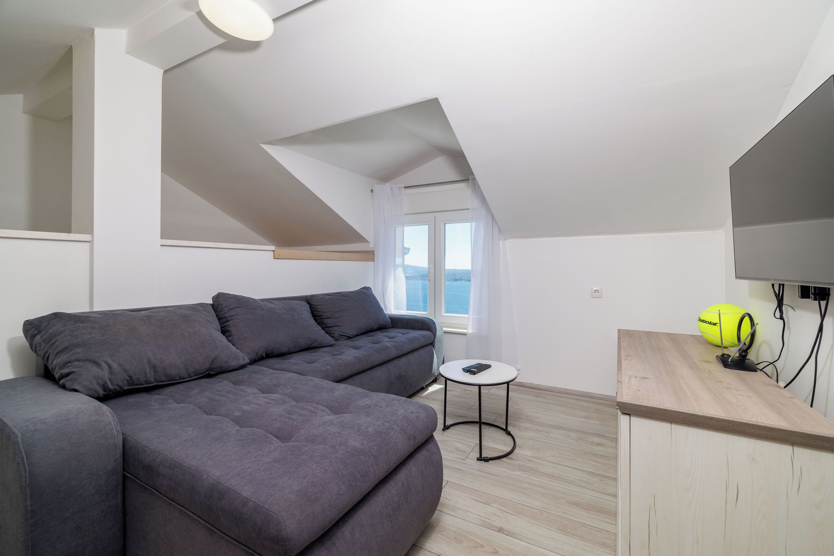 Ferienhaus | Wohnzimmer | Smart-TV, Streaming-Dienste