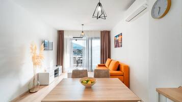 Apartment (A1) | Wohnzimmer | Smart-TV, Netflix