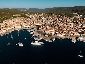 Vue sur la ville depuis l’hébergement