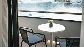 Zimmer (S1) | Blick auf das Wasser