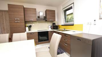 Apartment (A2) | Private kitchen