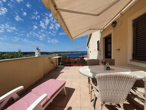Quarto (S1) | Sacada