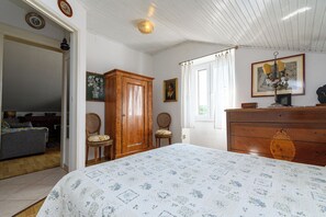 Apartamento (A1) | Ferros/tábuas de passar roupa, Wi-Fi de cortesia