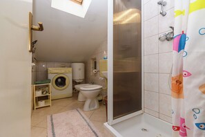 Apartment (A1) | Bathroom - Apartment Volosko for two (Opatija)