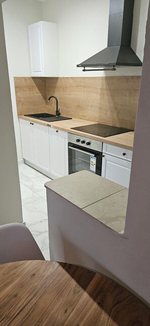 Fridge, oven, stovetop, dishwasher - Apartments Madeji (Rab)