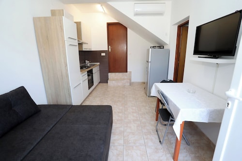 Apartments Tadijic