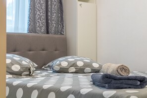 Casa | Ferros/tábuas de passar roupa, Wi-Fi de cortesia