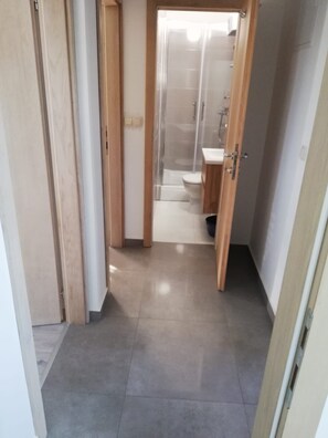 Apartment (A2) | Hallway - Apartment Julia (Tisno)