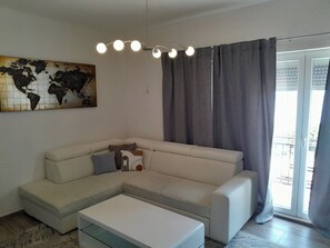 Apartment (A1) | Living room