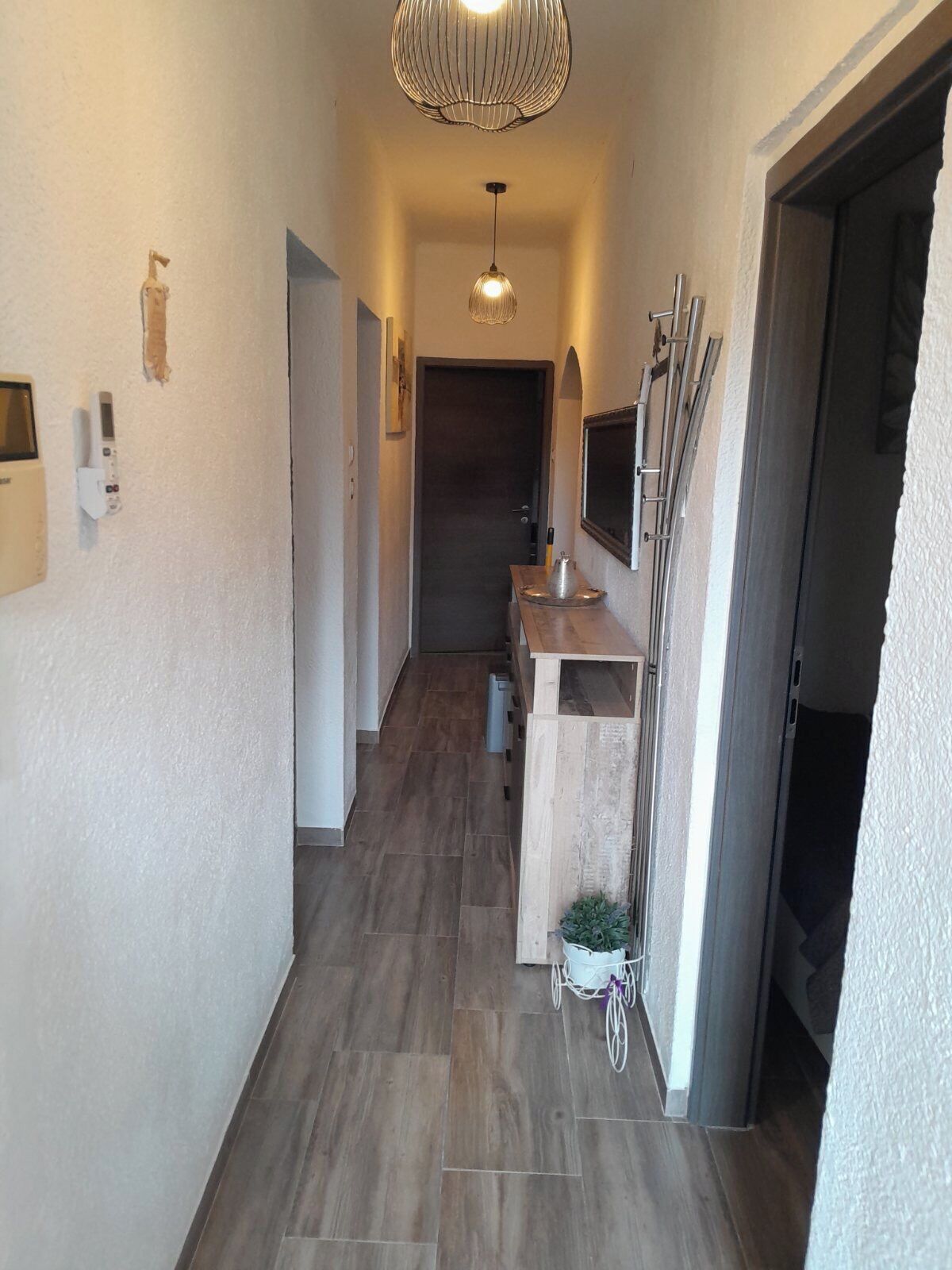 Apartment (A1) | Flur