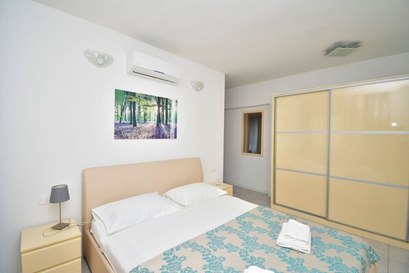 Nhà | Két bảo mật tại phòng, bàn ủi/dụng cụ ủi quần áo