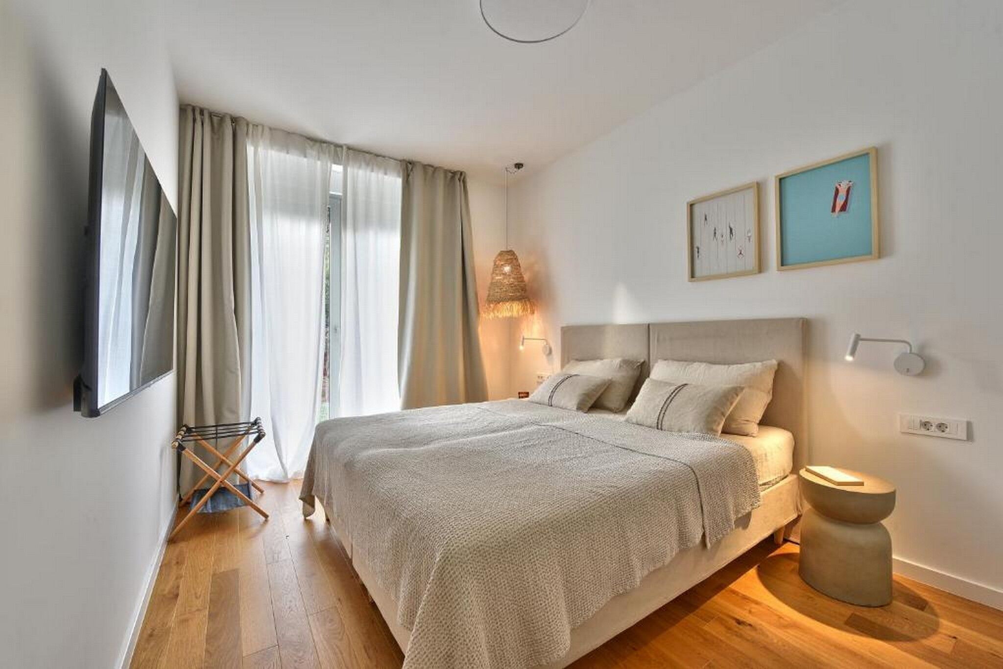 アパートメント (A1) | セーフティボックス (室内)、アイロン / アイロン台、WiFi (無料)