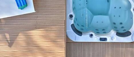 Apartment (A1) | Pool